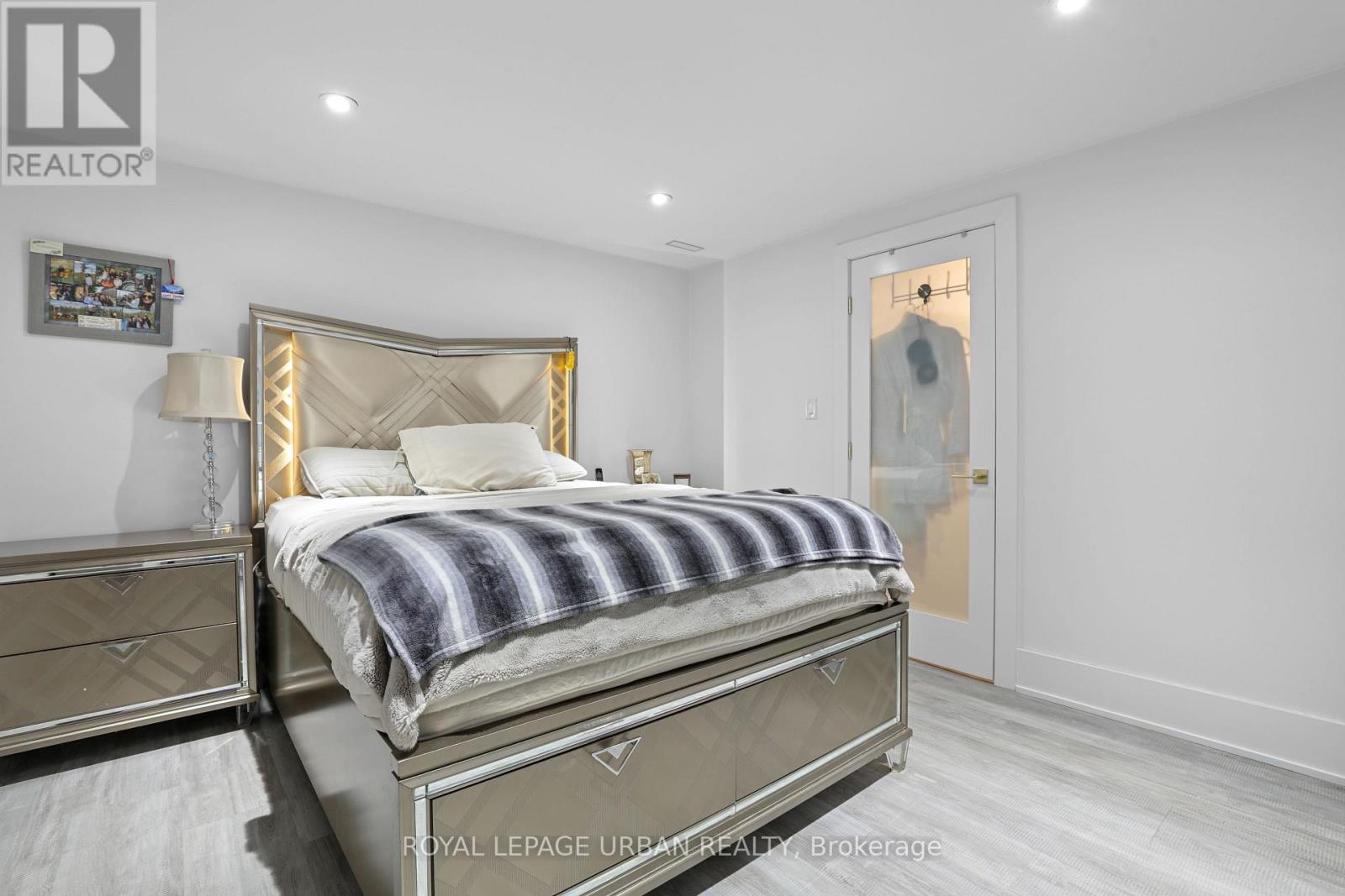 182 Parkview Hill Crescent, Toronto, Ontario  M4B 1R8 - Photo 36 - E12474028