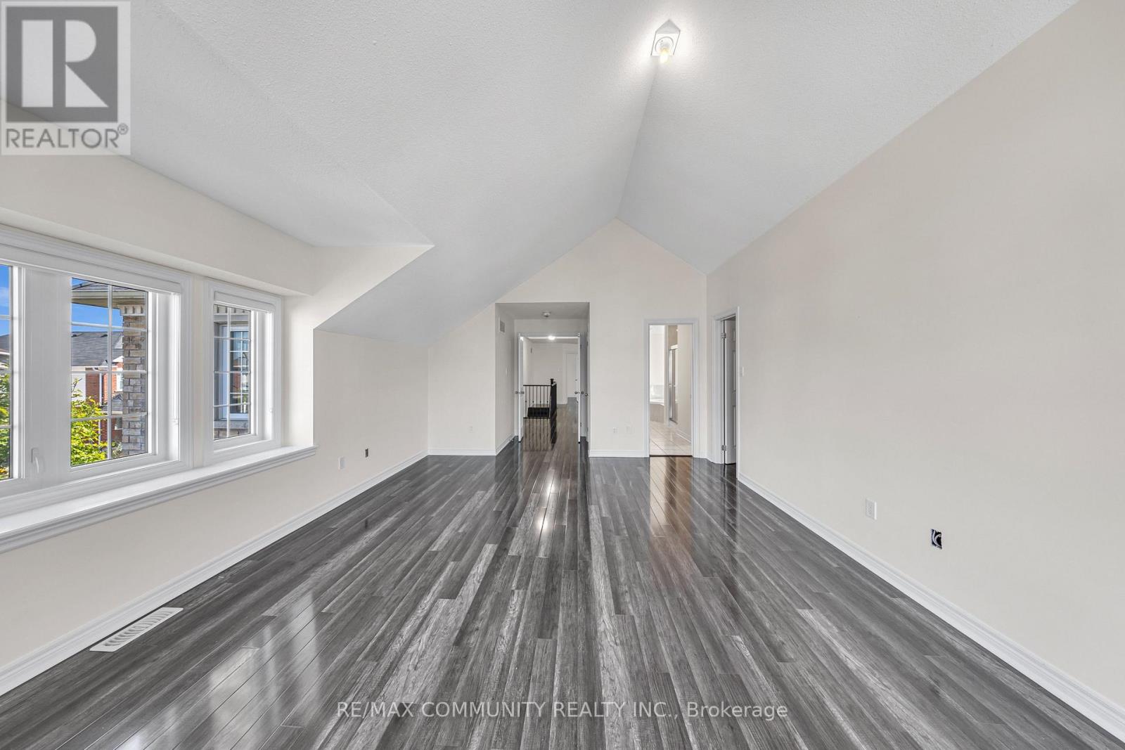 35 Mccourt Drive, Ajax, Ontario  L1Z 0P1 - Photo 17 - E12474032