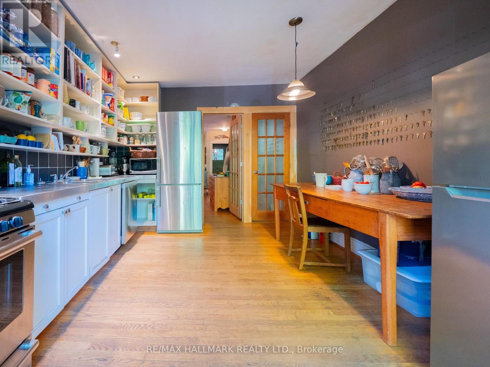 116 Victor Avenue, Toronto, Ontario  M4K 1A8 - Photo 19 - E12474035