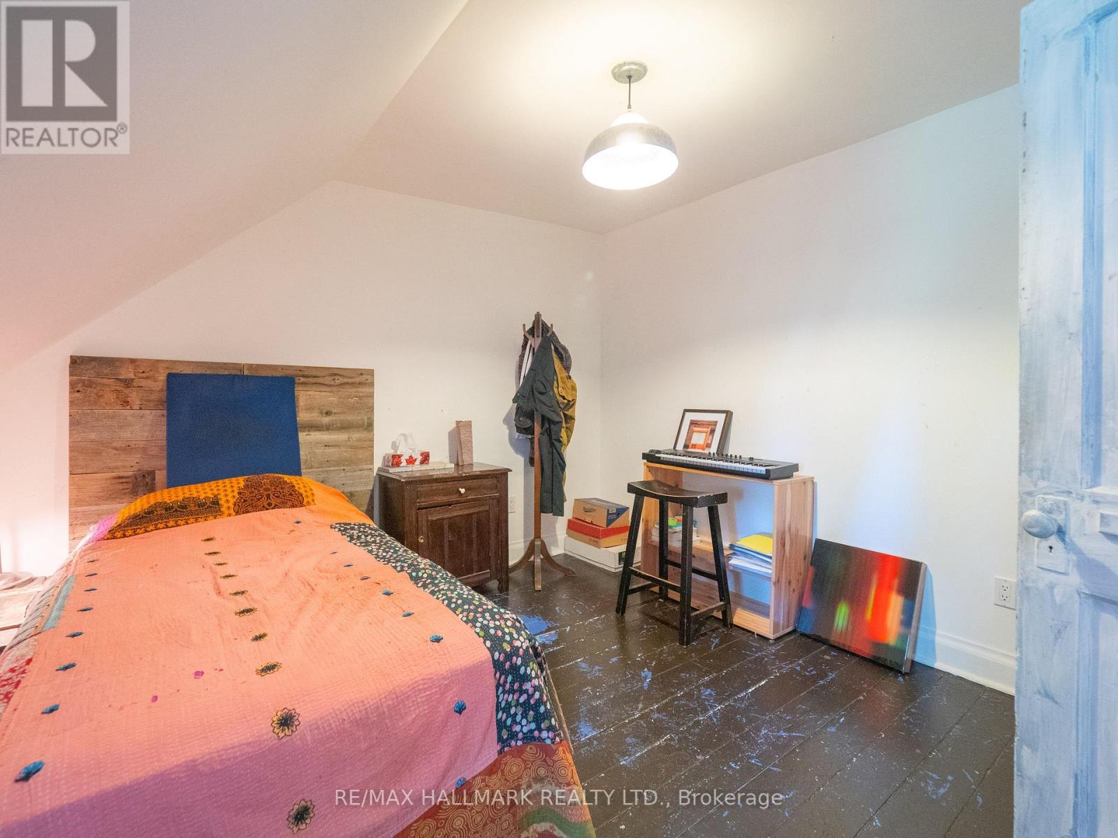 116 Victor Avenue, Toronto, Ontario  M4K 1A8 - Photo 33 - E12474035
