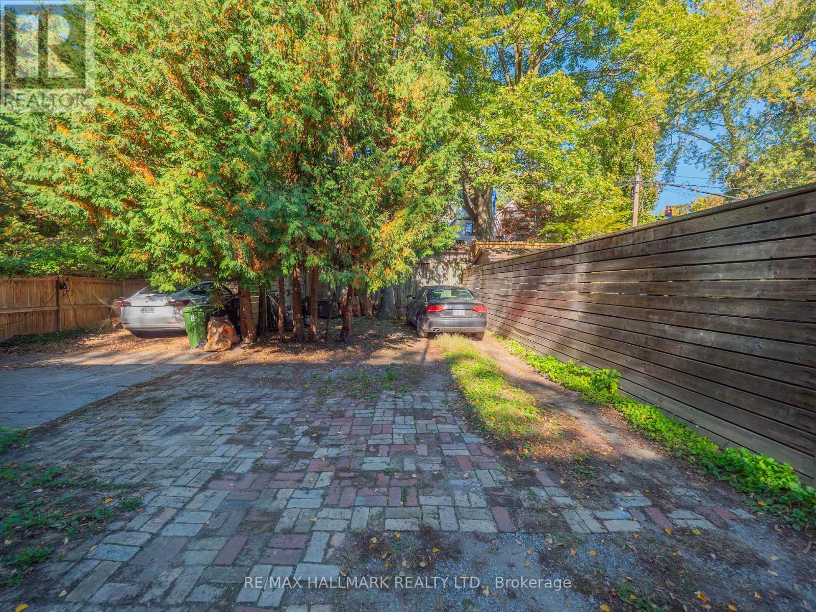 116 Victor Avenue, Toronto, Ontario  M4K 1A8 - Photo 47 - E12474035