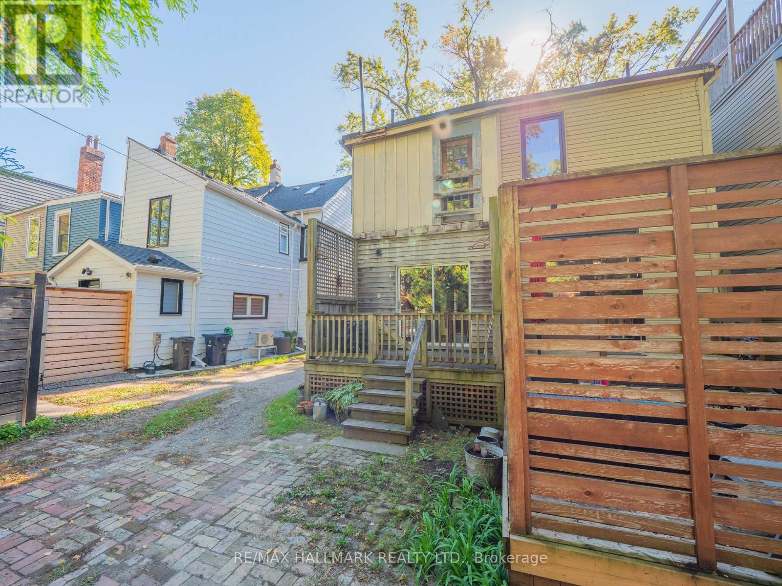 116 Victor Avenue, Toronto, Ontario  M4K 1A8 - Photo 49 - E12474035