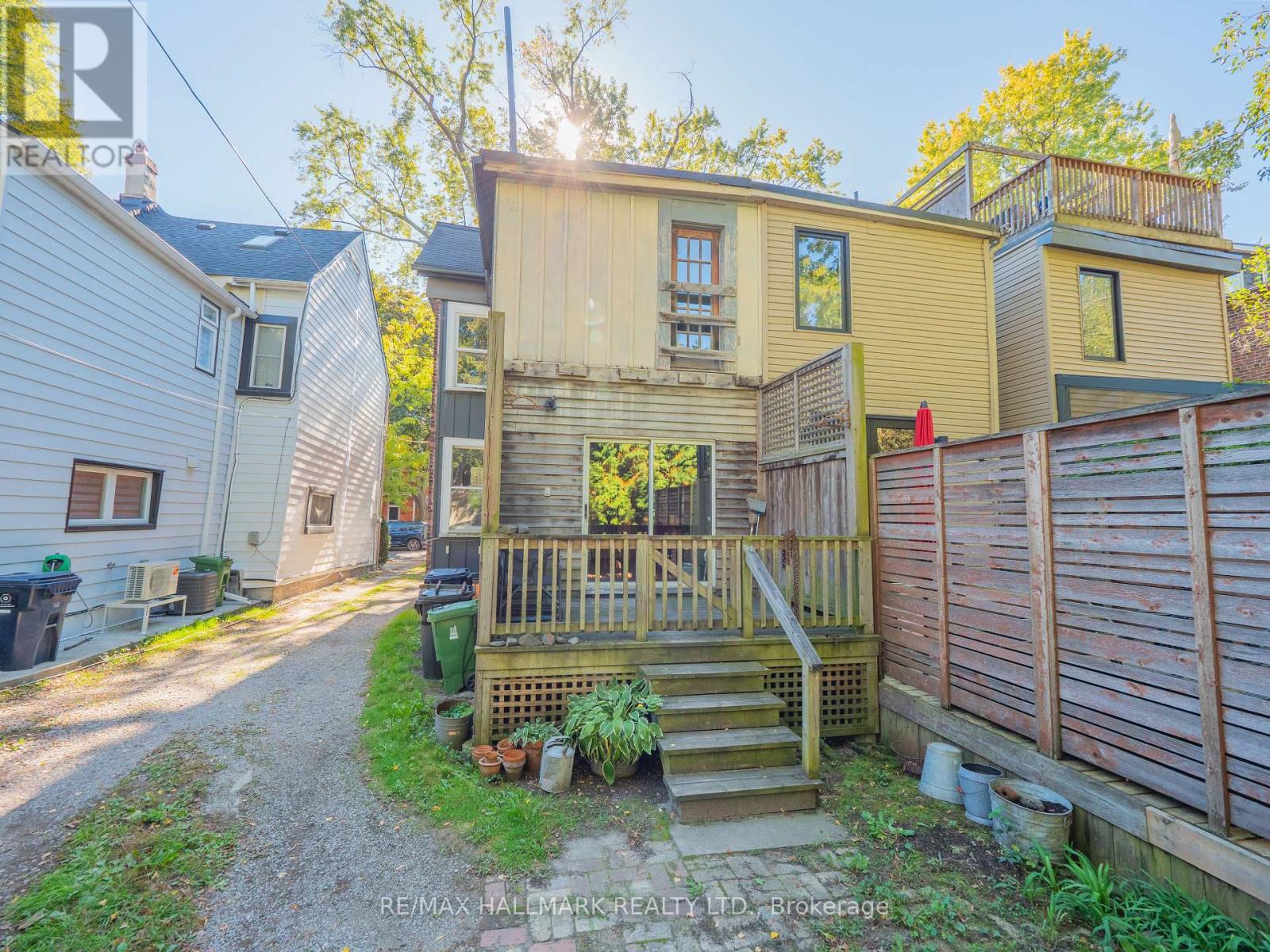 116 Victor Avenue, Toronto, Ontario  M4K 1A8 - Photo 50 - E12474035