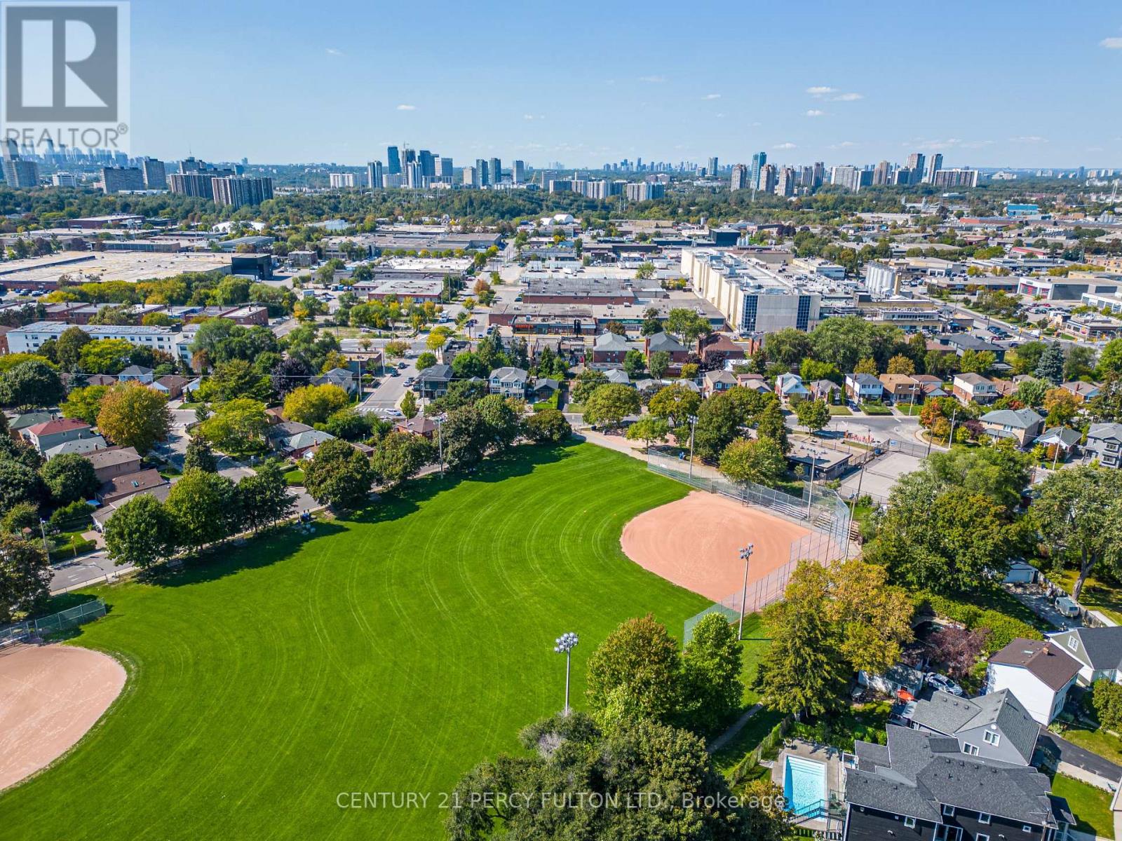 34 Topham Road, Toronto, Ontario  M4B 3K2 - Photo 49 - E12474070