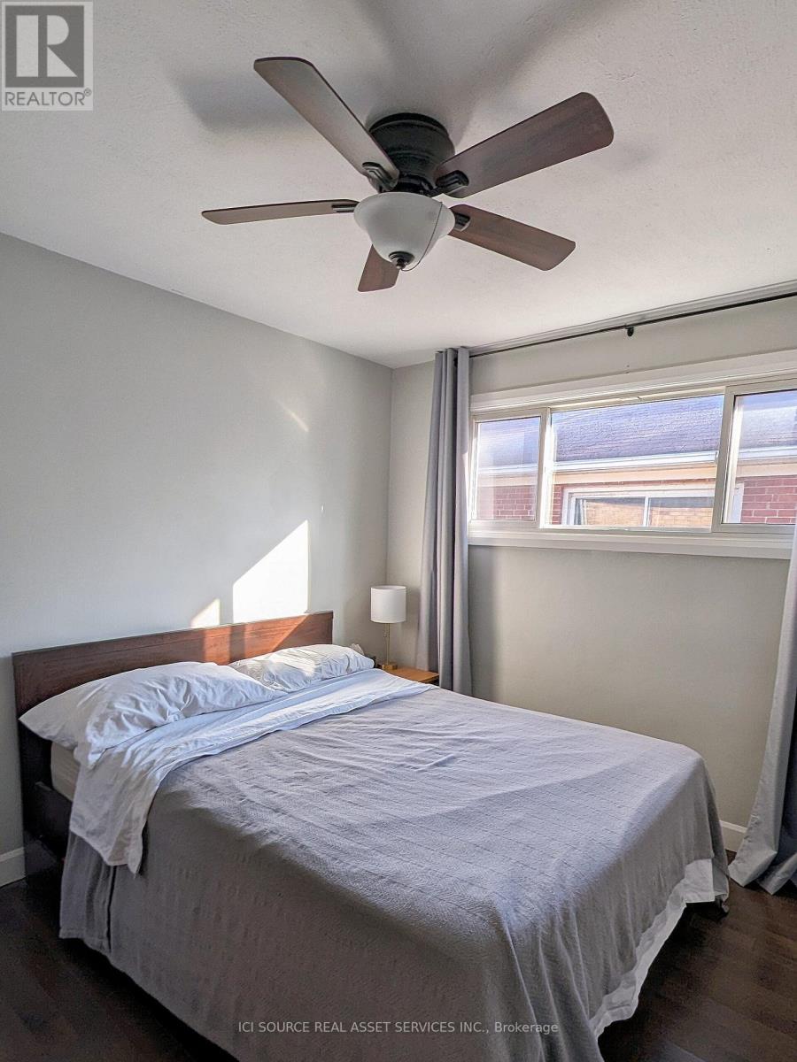 Main Floor - 43 Tansley Avenue, Toronto, Ontario  M1J 1P2 - Photo 7 - E12474097