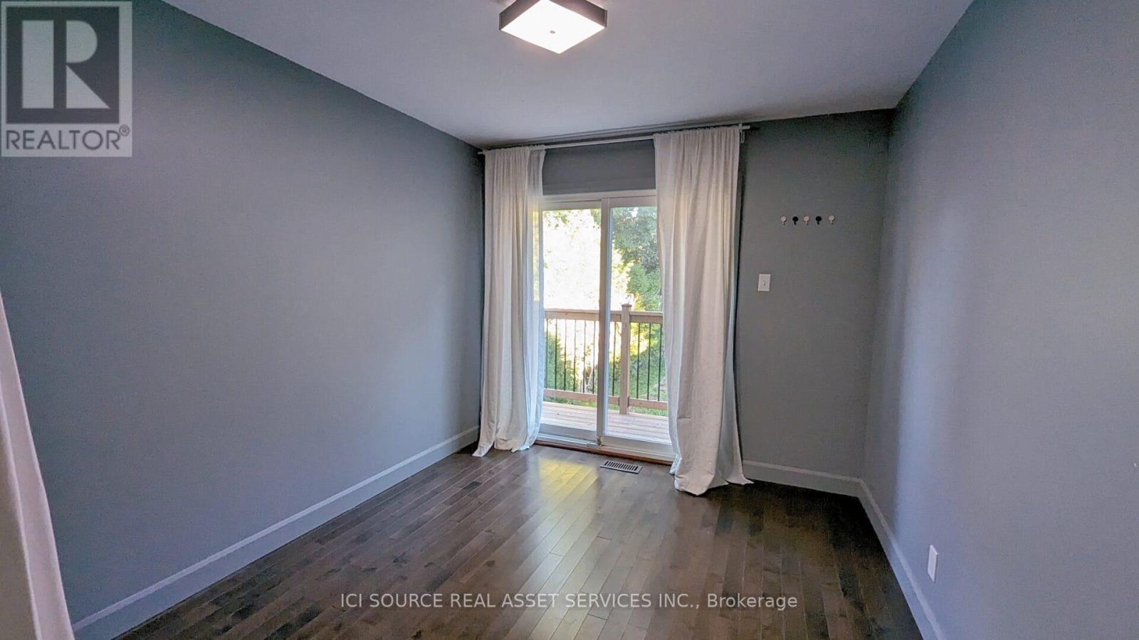 Main Floor - 43 Tansley Avenue, Toronto, Ontario  M1J 1P2 - Photo 8 - E12474097
