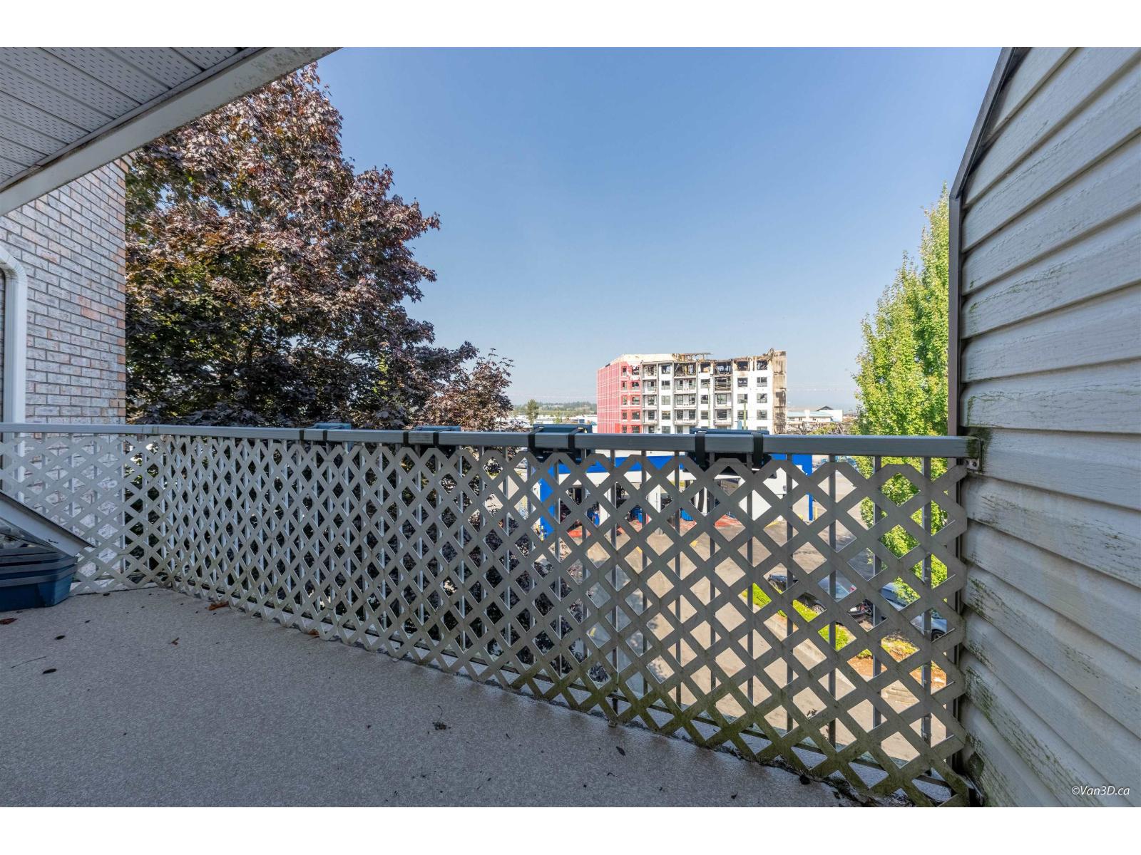 305 5710 201 Street, Langley, British Columbia V3A 8A8 - Photo 27 - R3060380