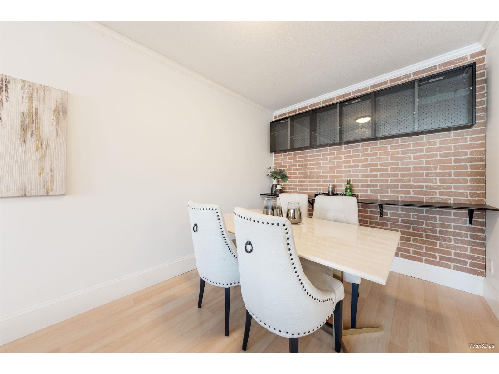 305 5710 201 Street, Langley, British Columbia V3A 8A8 - Photo 4 - R3060380