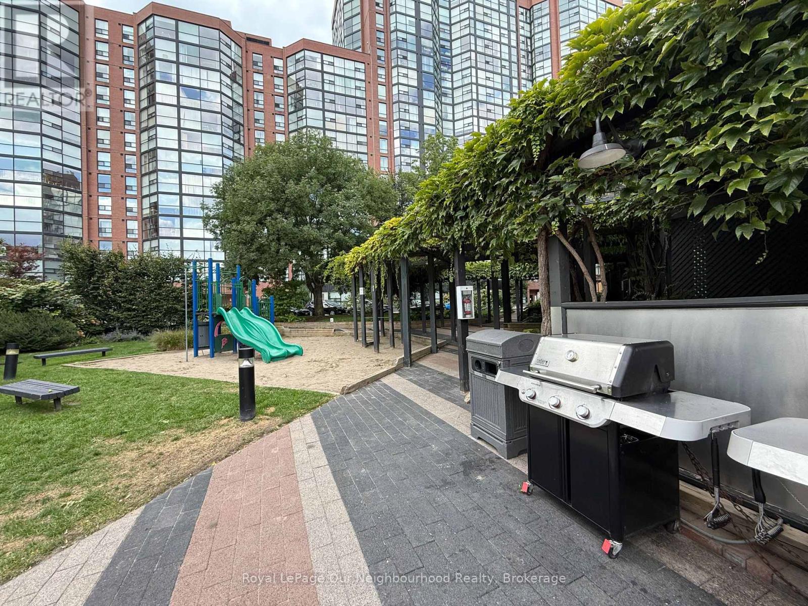 Ph13 - 701 King Street W, Toronto, Ontario  M5V 2W7 - Photo 32 - C12434983