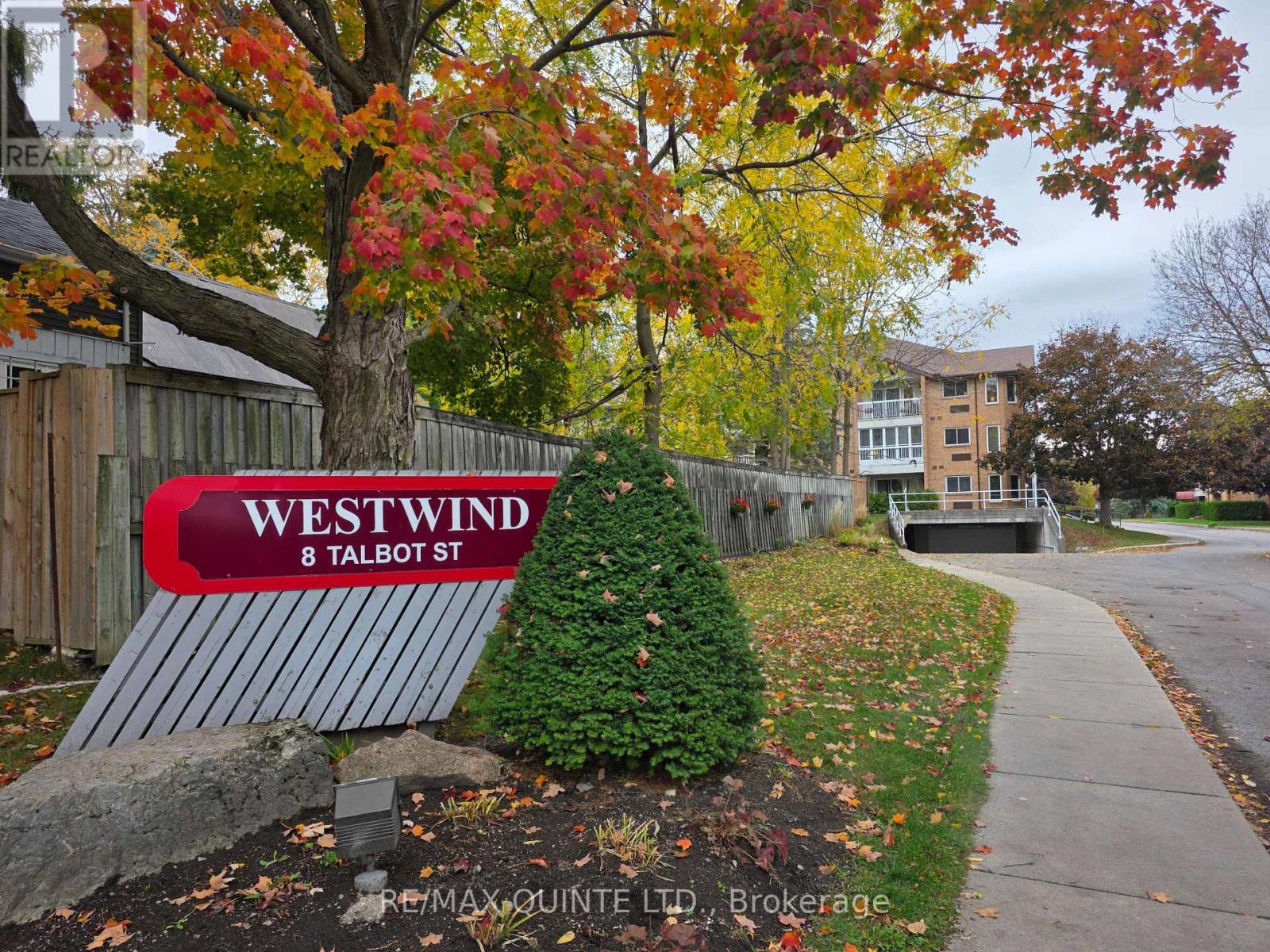 321 - 8 Talbot Street, Prince Edward County, Ontario K0K 2T0 - Photo 2 - X12473983