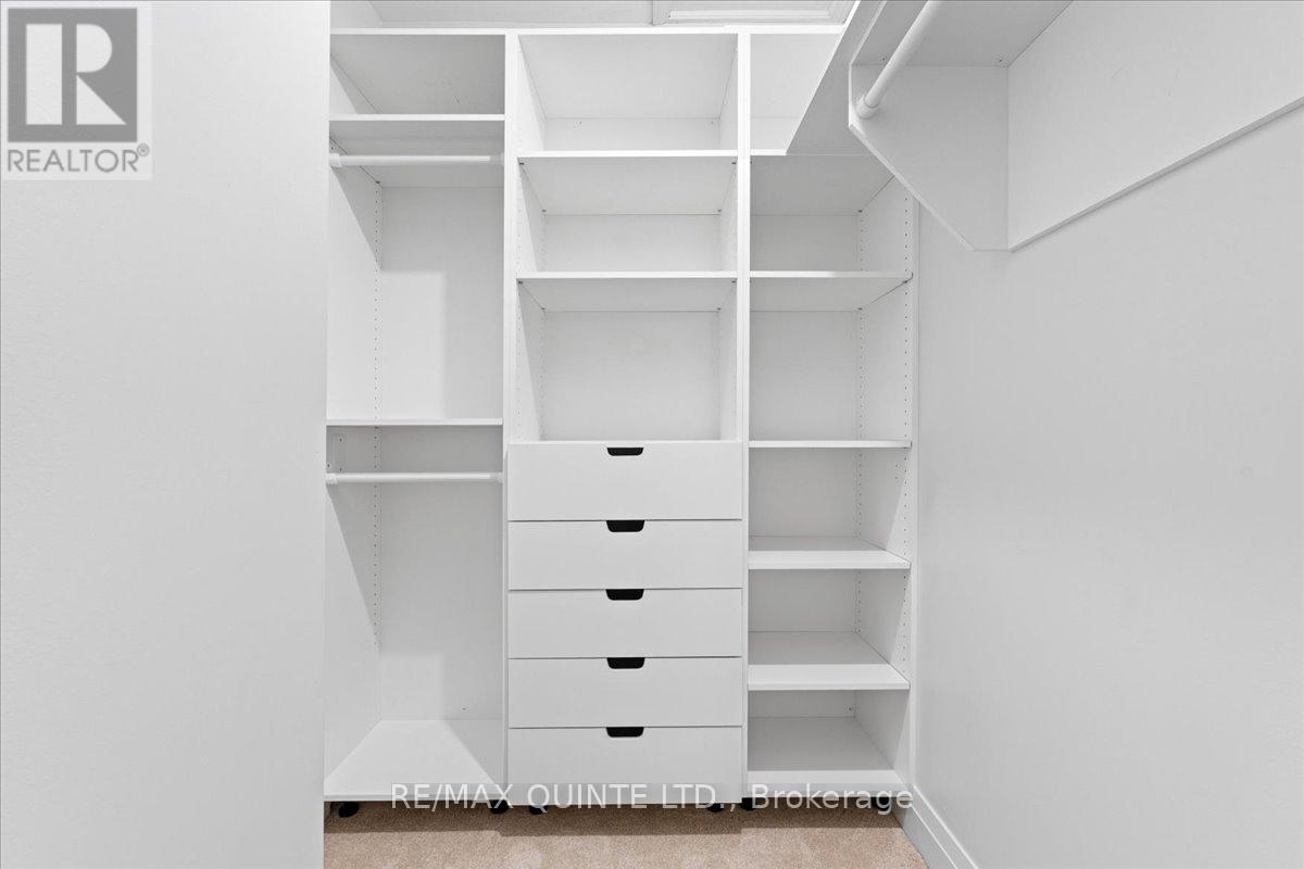 321 - 8 Talbot Street, Prince Edward County, Ontario K0K 2T0 - Photo 26 - X12473983