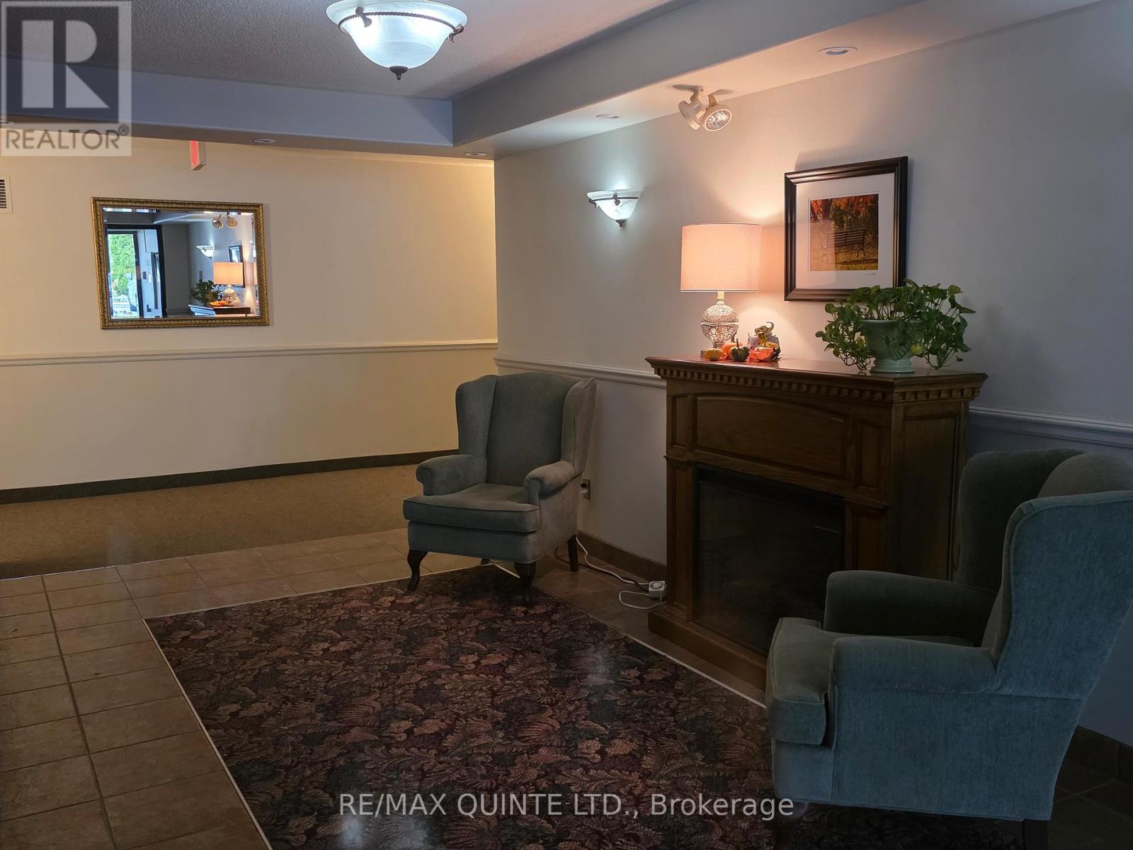 321 - 8 Talbot Street, Prince Edward County, Ontario K0K 2T0 - Photo 37 - X12473983