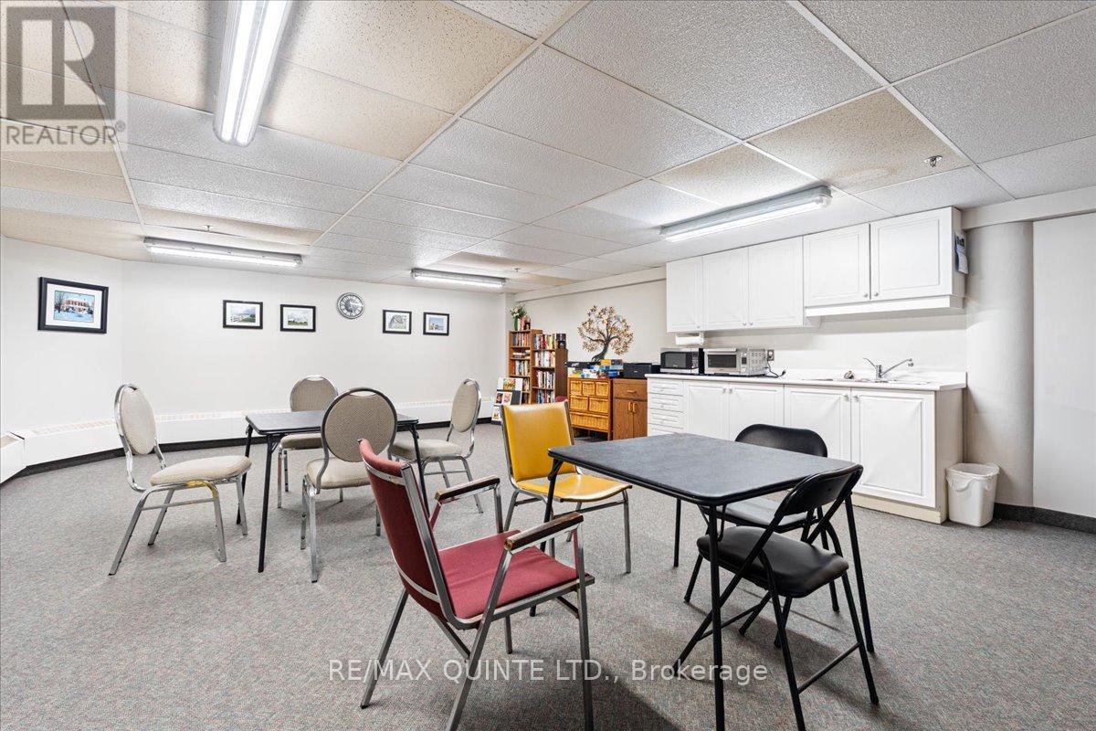 321 - 8 Talbot Street, Prince Edward County, Ontario K0K 2T0 - Photo 39 - X12473983