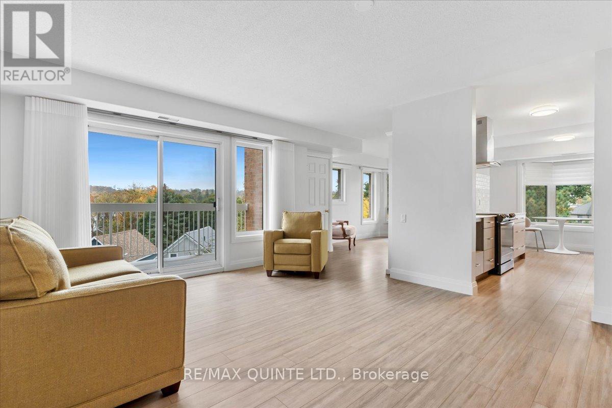 321 - 8 Talbot Street, Prince Edward County, Ontario K0K 2T0 - Photo 6 - X12473983