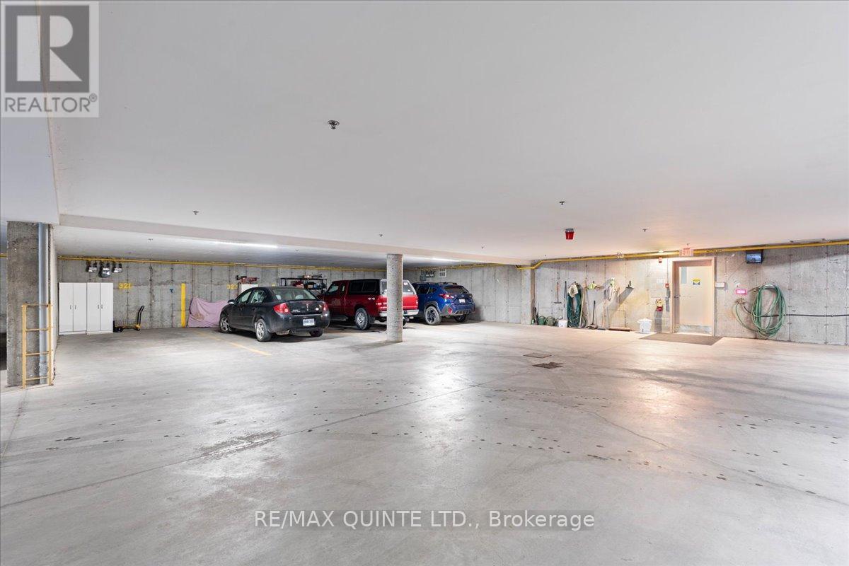 321 - 8 Talbot Street, Prince Edward County, Ontario K0K 2T0 - Photo 41 - X12473983