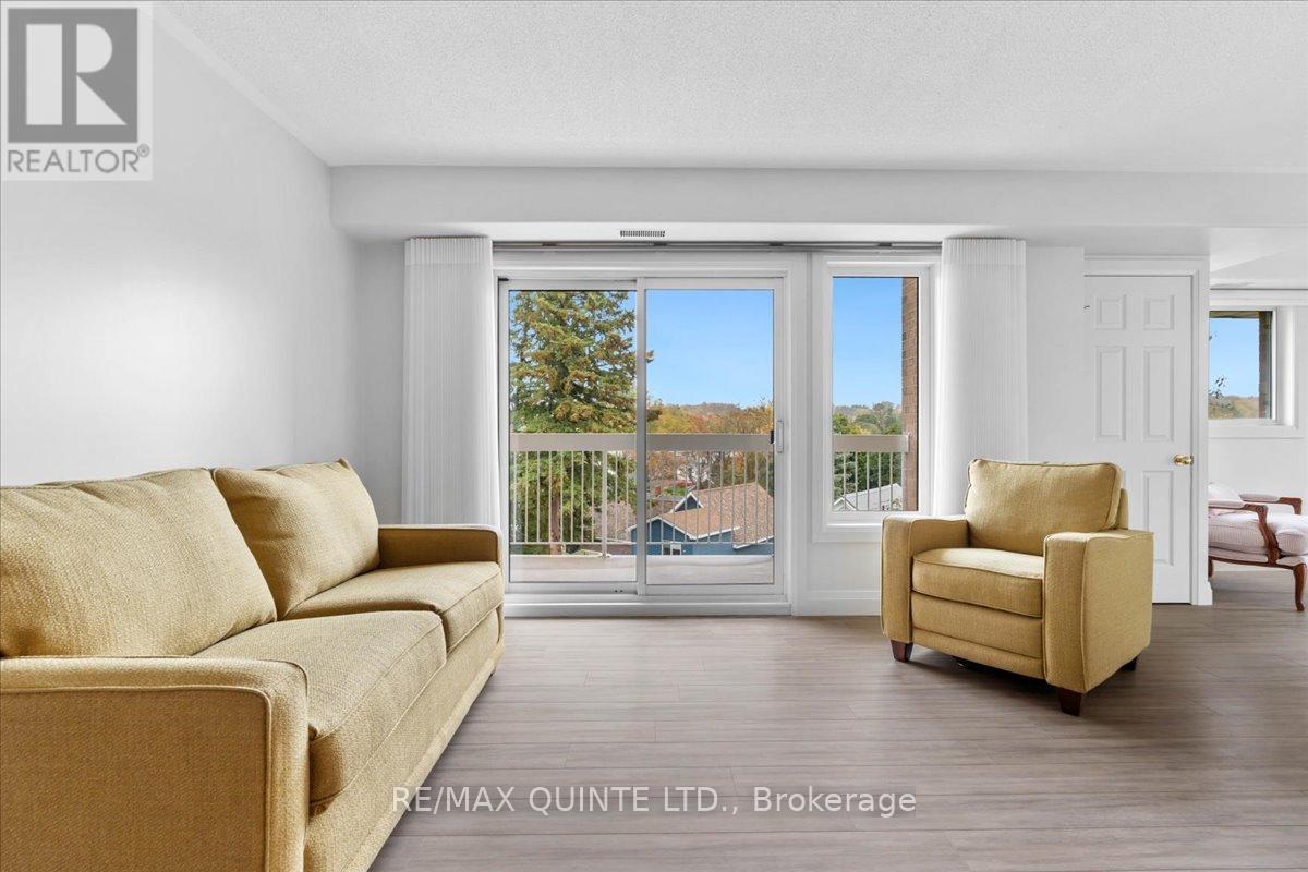 321 - 8 Talbot Street, Prince Edward County, Ontario K0K 2T0 - Photo 7 - X12473983