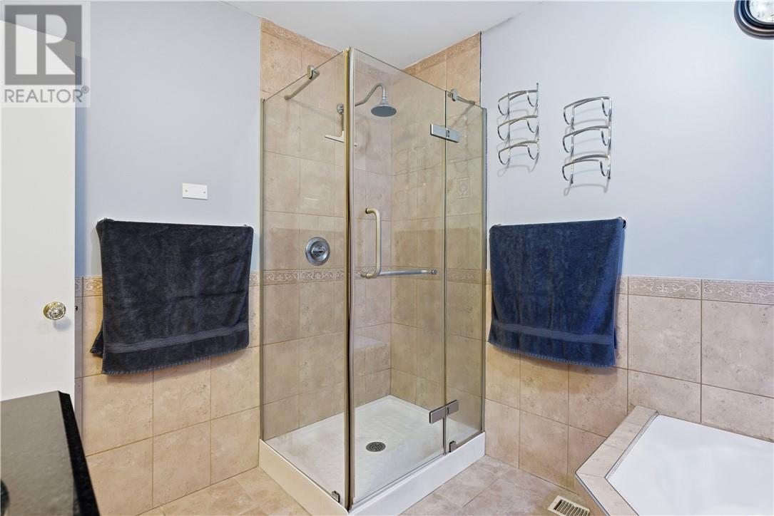 137 Hyland Drive, Sudbury, Ontario  P3E 1R7 - Photo 15 - 2125303