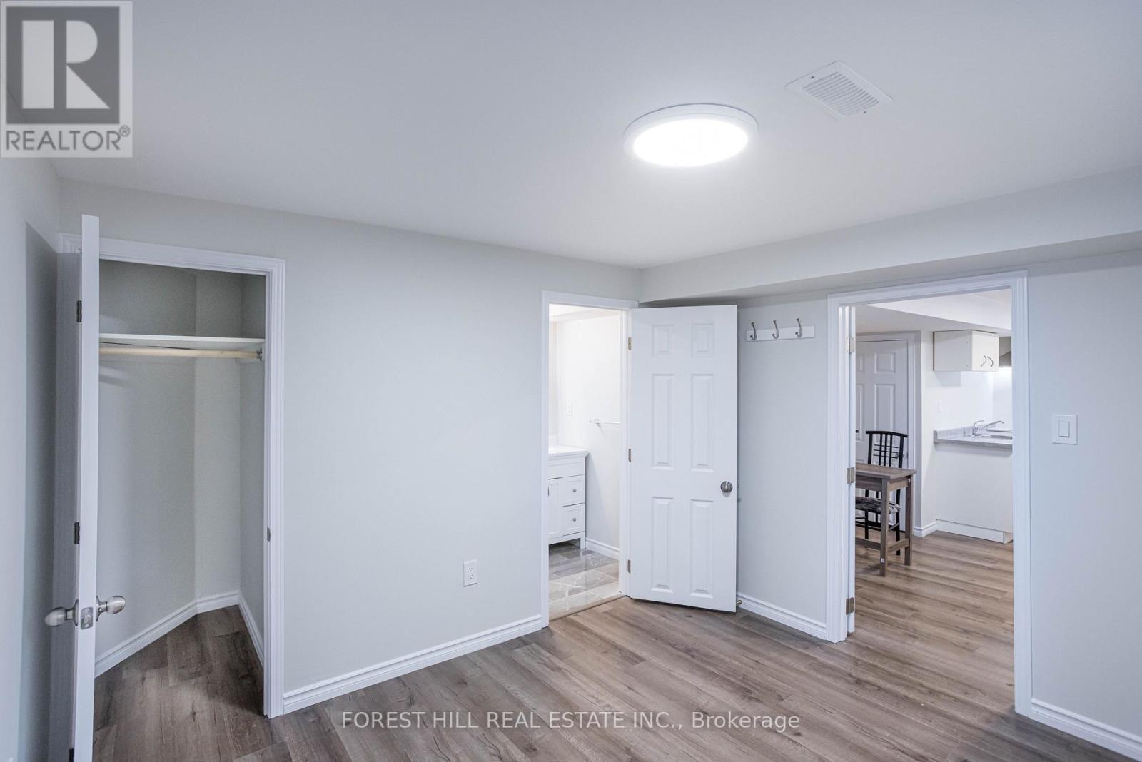 Lower A - 125 Brookmill Drive, Vaughan, Ontario  L4J 6L8 - Photo 15 - N12474066