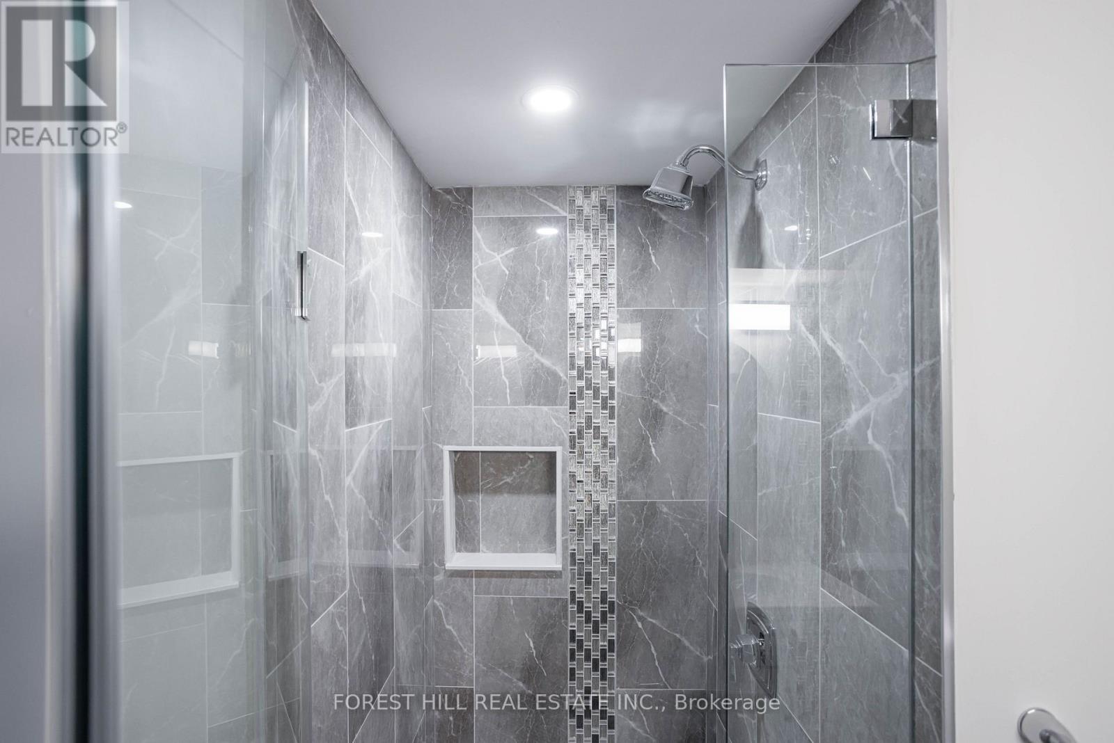 Lower A - 125 Brookmill Drive, Vaughan, Ontario  L4J 6L8 - Photo 38 - N12474066