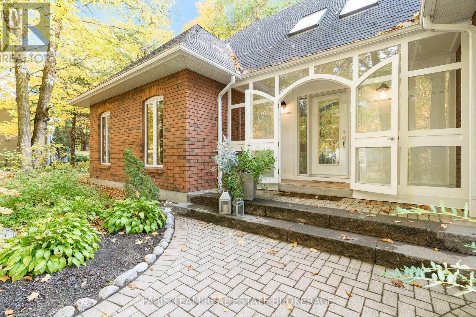 903 Victoria Street, Midland, Ontario  L4R 1B7 - Photo 6 - S12474021