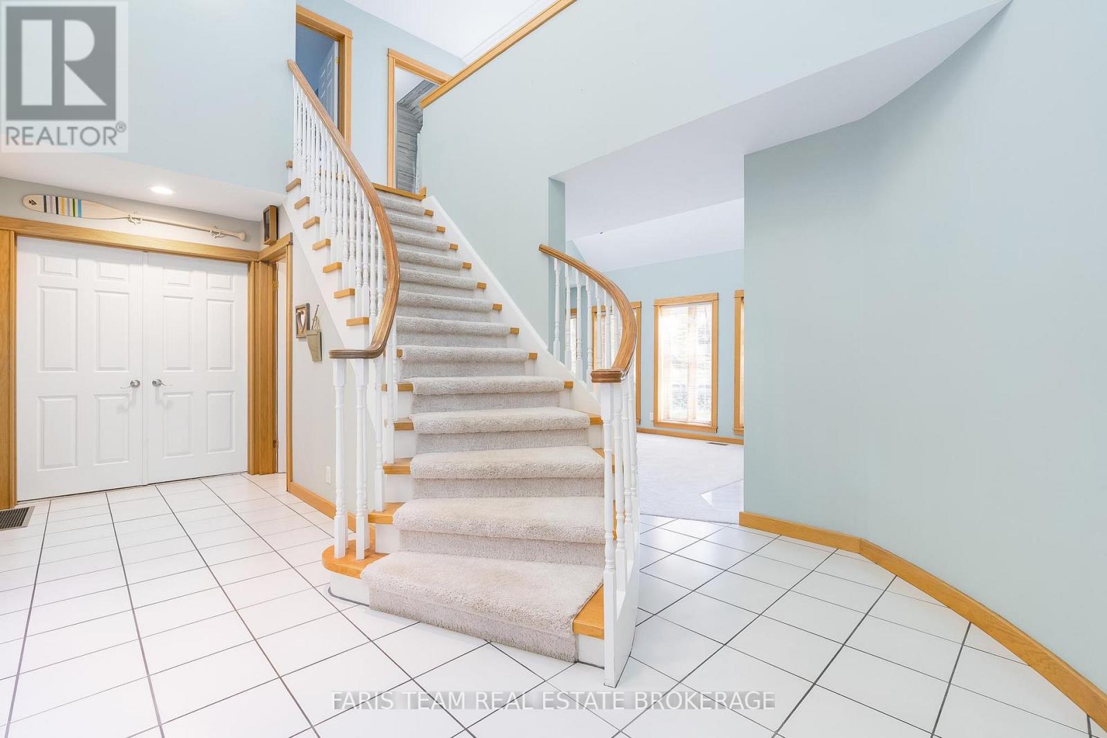 903 Victoria Street, Midland, Ontario  L4R 1B7 - Photo 7 - S12474021