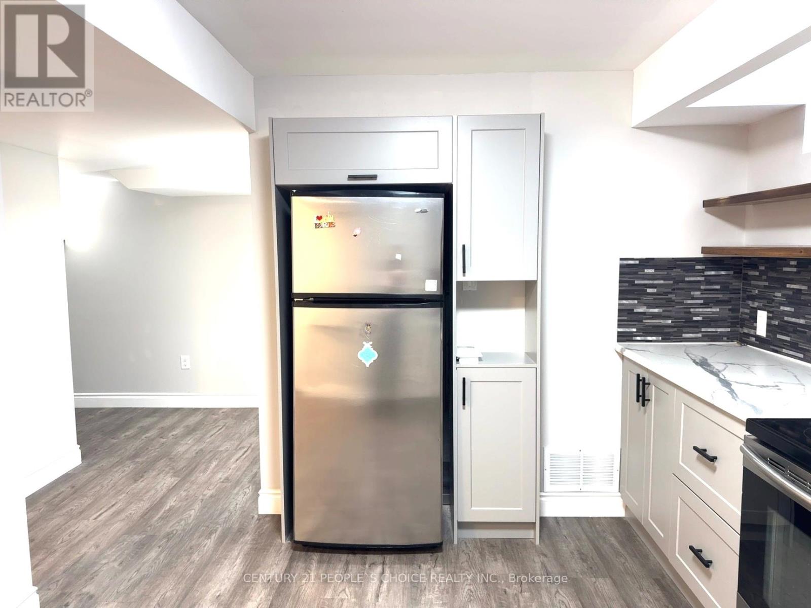 Bsmt - 103 Country Lane, Barrie, Ontario  L4N 0N3 - Photo 6 - S12474098