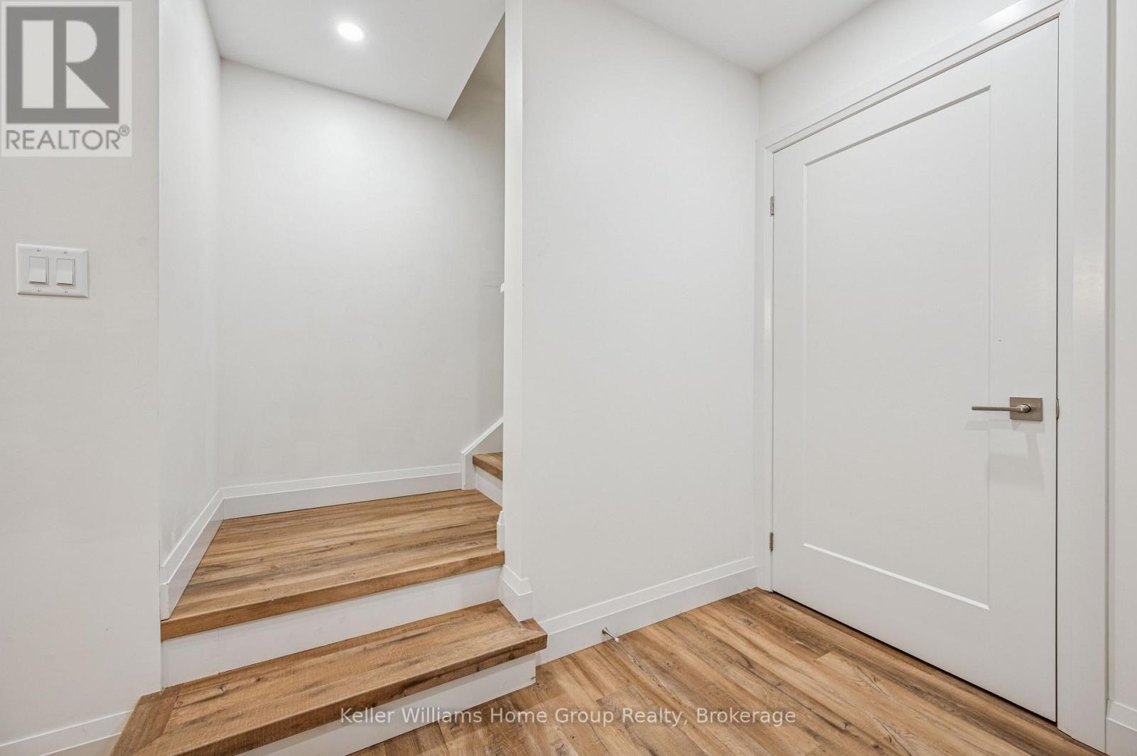 76 South Drive, Kitchener, Ontario  N2M 4B6 - Photo 26 - X12474120
