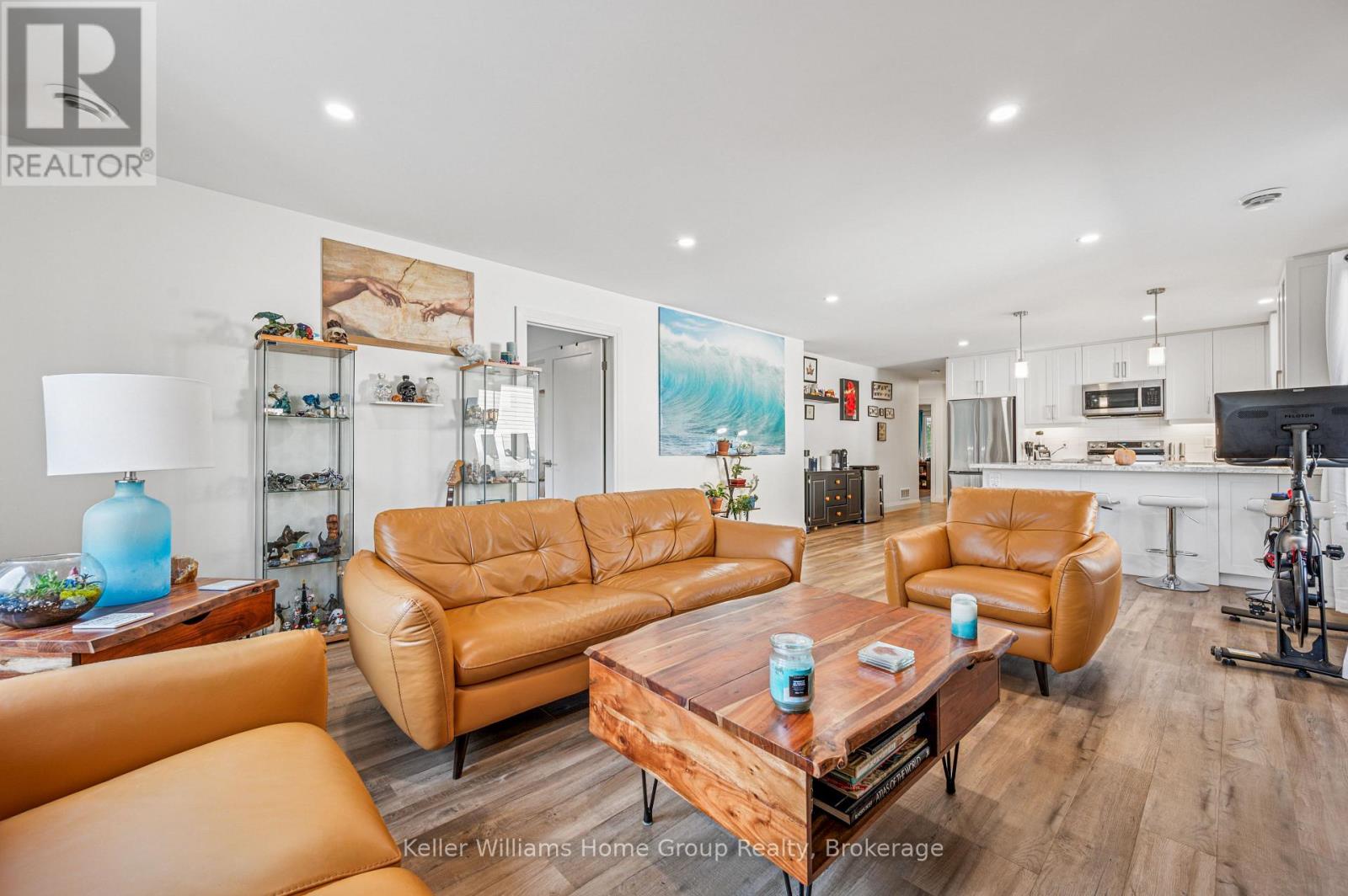 76 South Drive, Kitchener, Ontario  N2M 4B6 - Photo 8 - X12474120