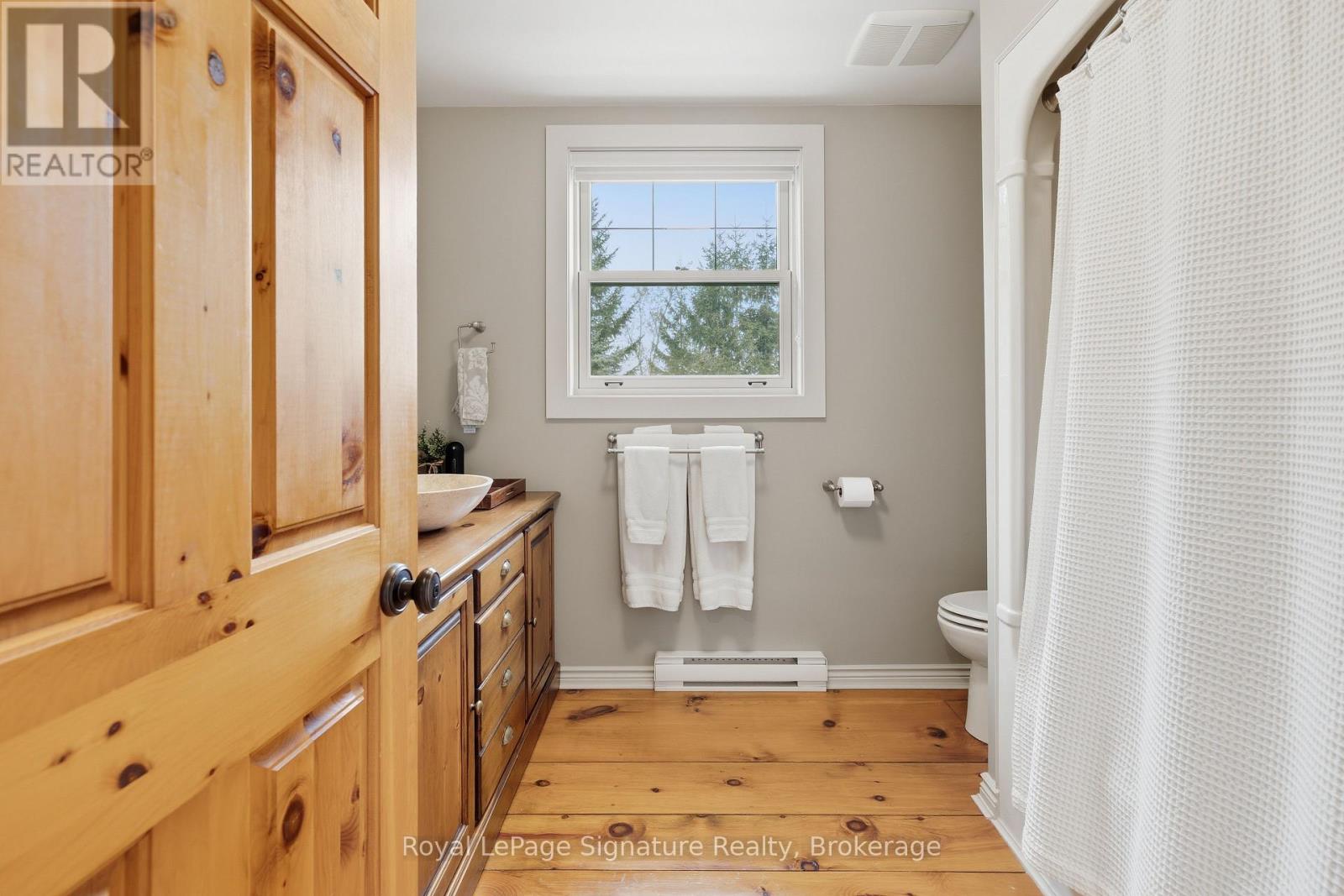 133 Old Lakeshore Road, Blue Mountains, Ontario  N0H 1J0 - Photo 28 - X12474151