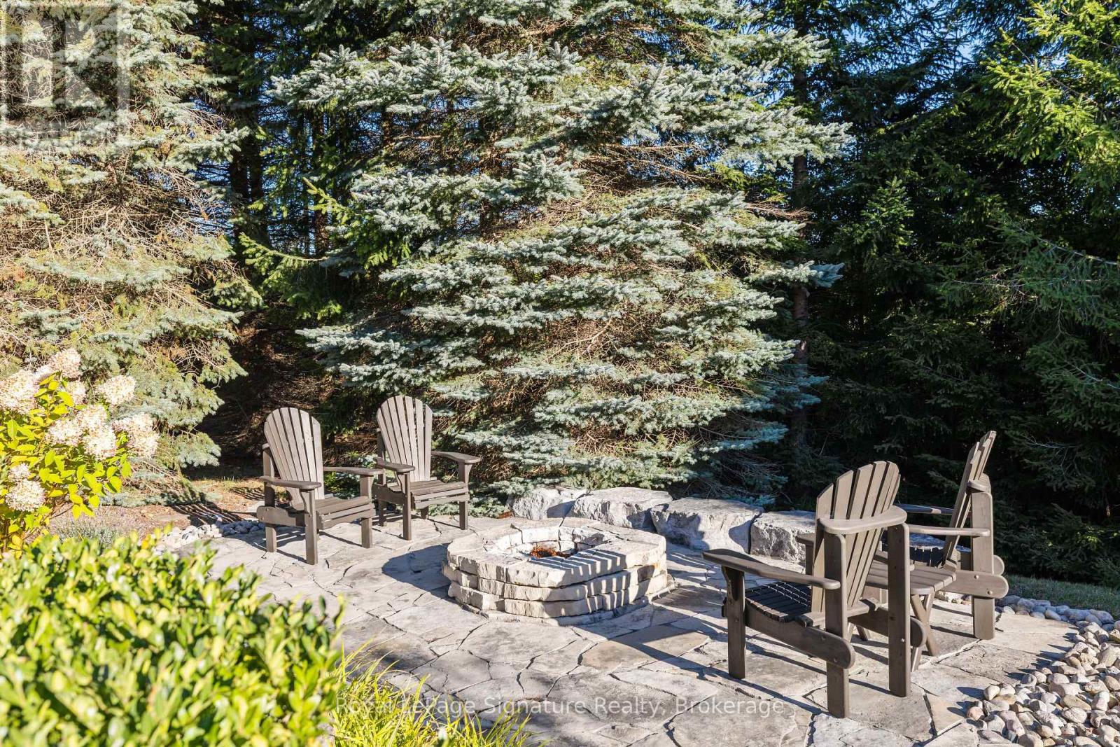 133 Old Lakeshore Road, Blue Mountains, Ontario  N0H 1J0 - Photo 38 - X12474151