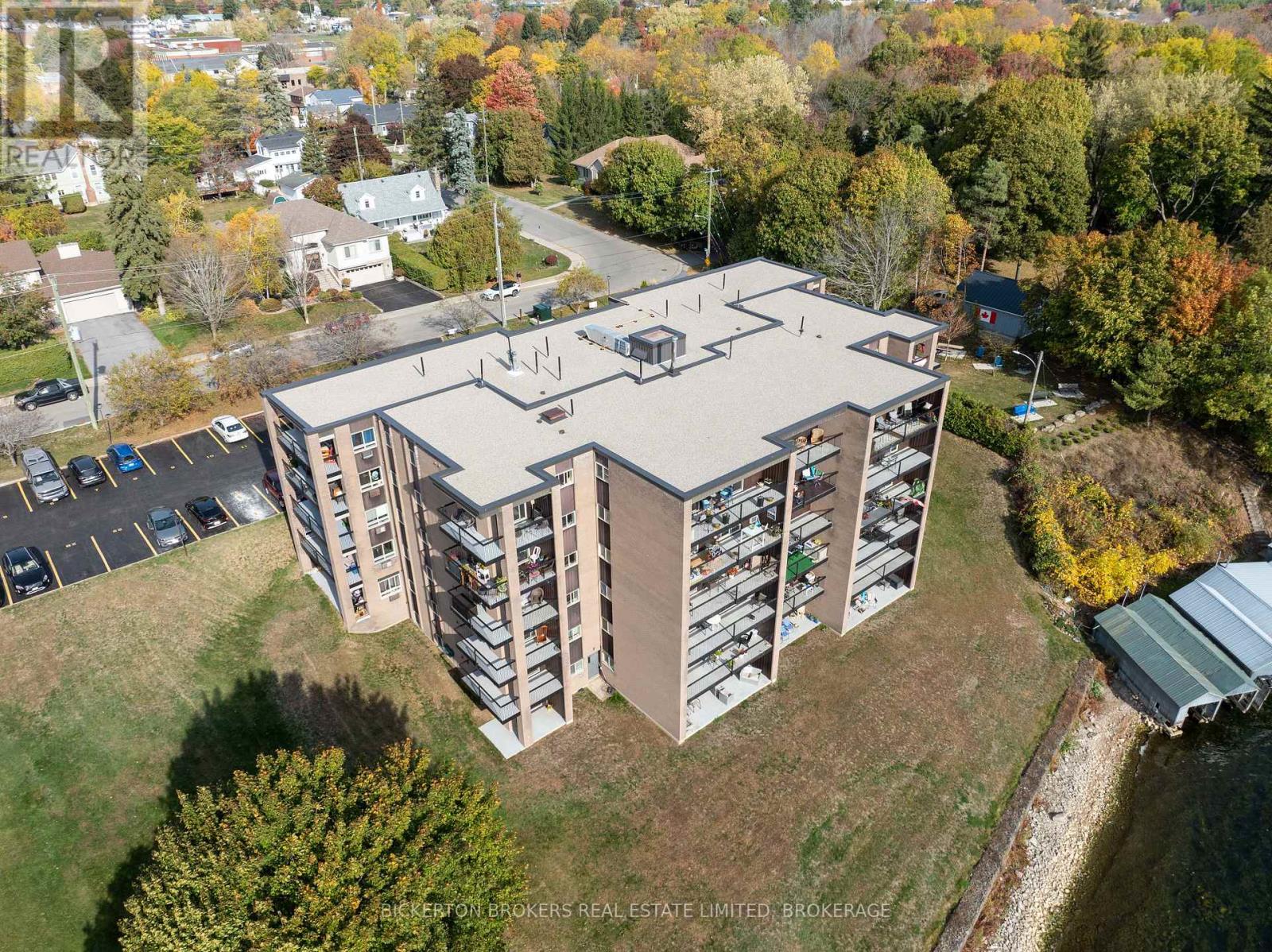 406 - 610 William Street S, Gananoque, Ontario  K7G 3A4 - Photo 2 - X12474119