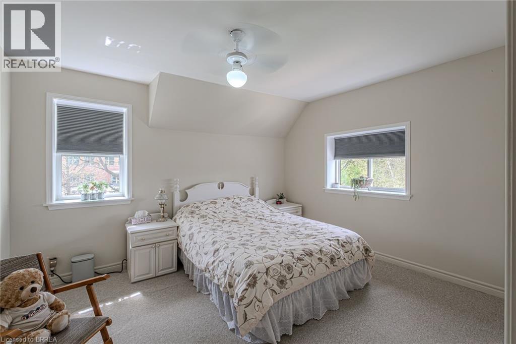 388 Mckellar Street, Strathroy, Ontario  N7G 2Y5 - Photo 34 - 40751846