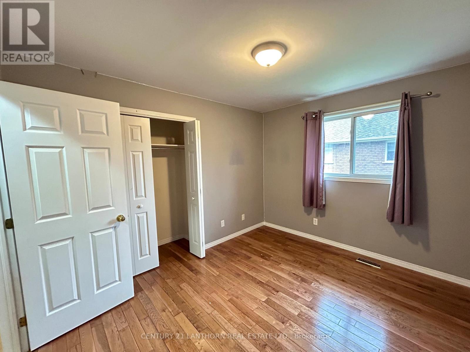 11 Sumac Terrace, Belleville, Ontario  K8N 5X6 - Photo 22 - X12474102