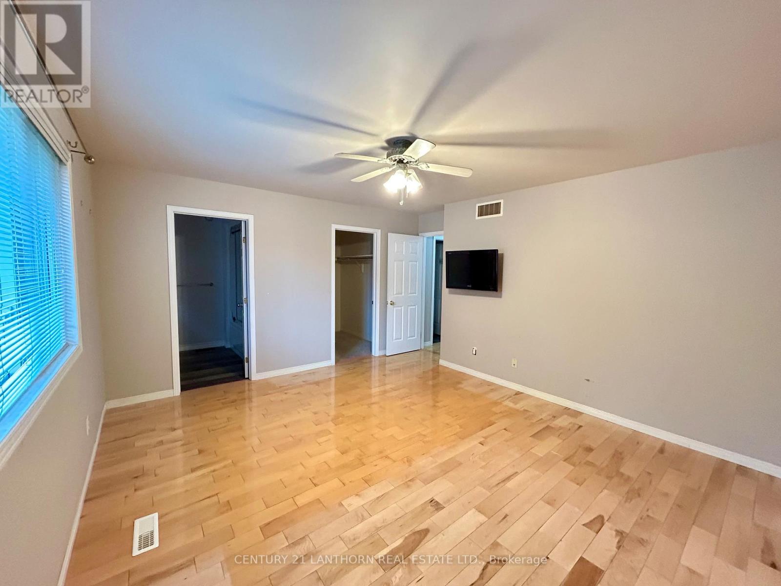 11 Sumac Terrace, Belleville, Ontario  K8N 5X6 - Photo 28 - X12474102