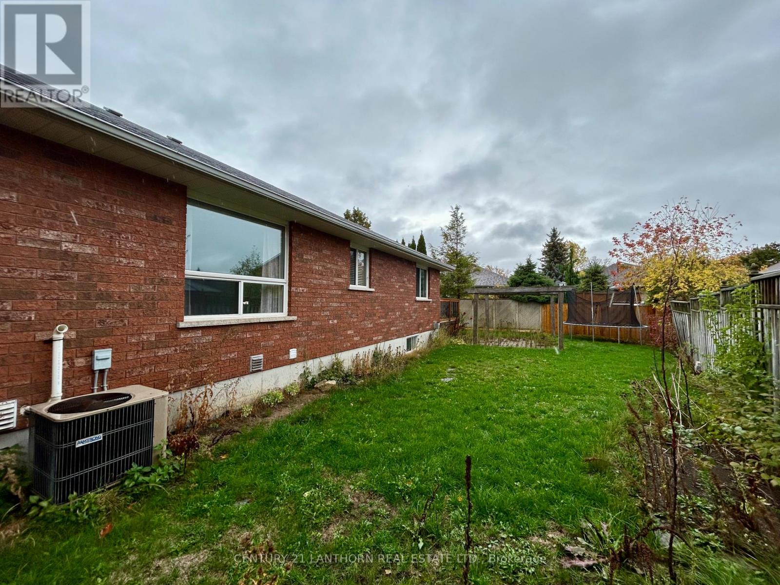 11 Sumac Terrace, Belleville, Ontario  K8N 5X6 - Photo 46 - X12474102