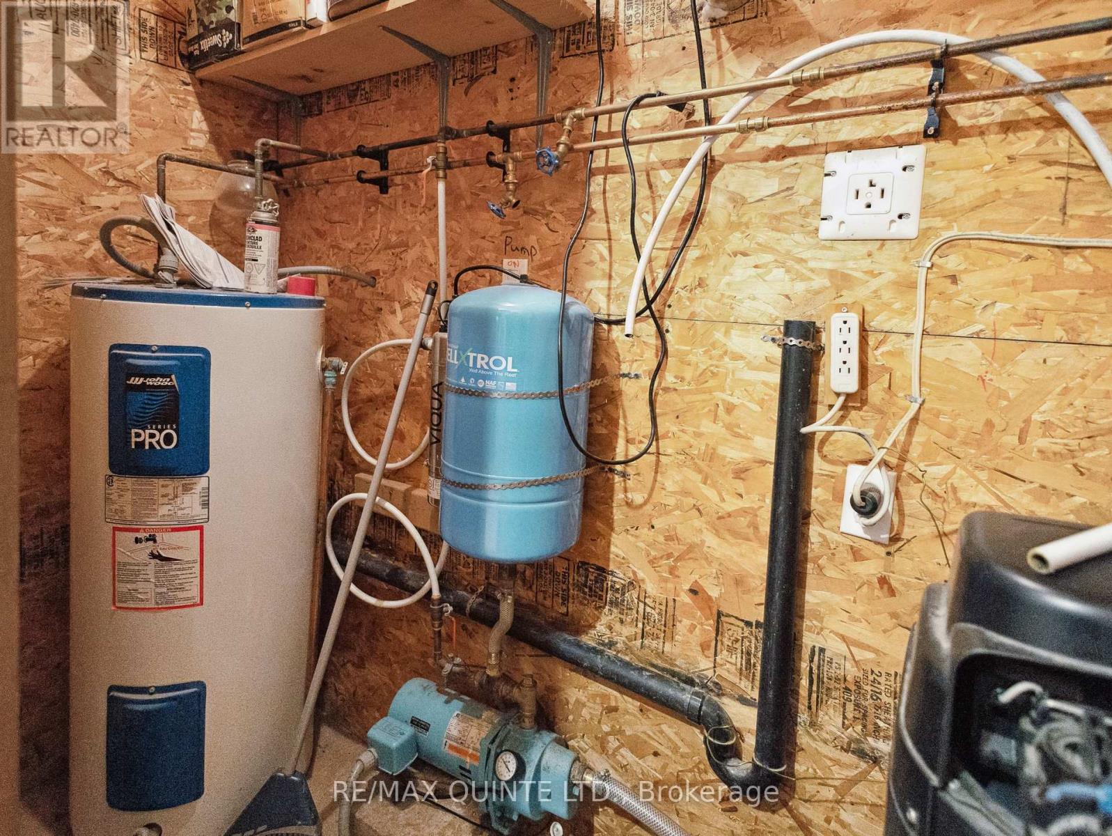 2878 County Road 15, Prince Edward County (Sophiasburg Ward), Ontario  K0K 2T0 - Photo 34 - X12474149