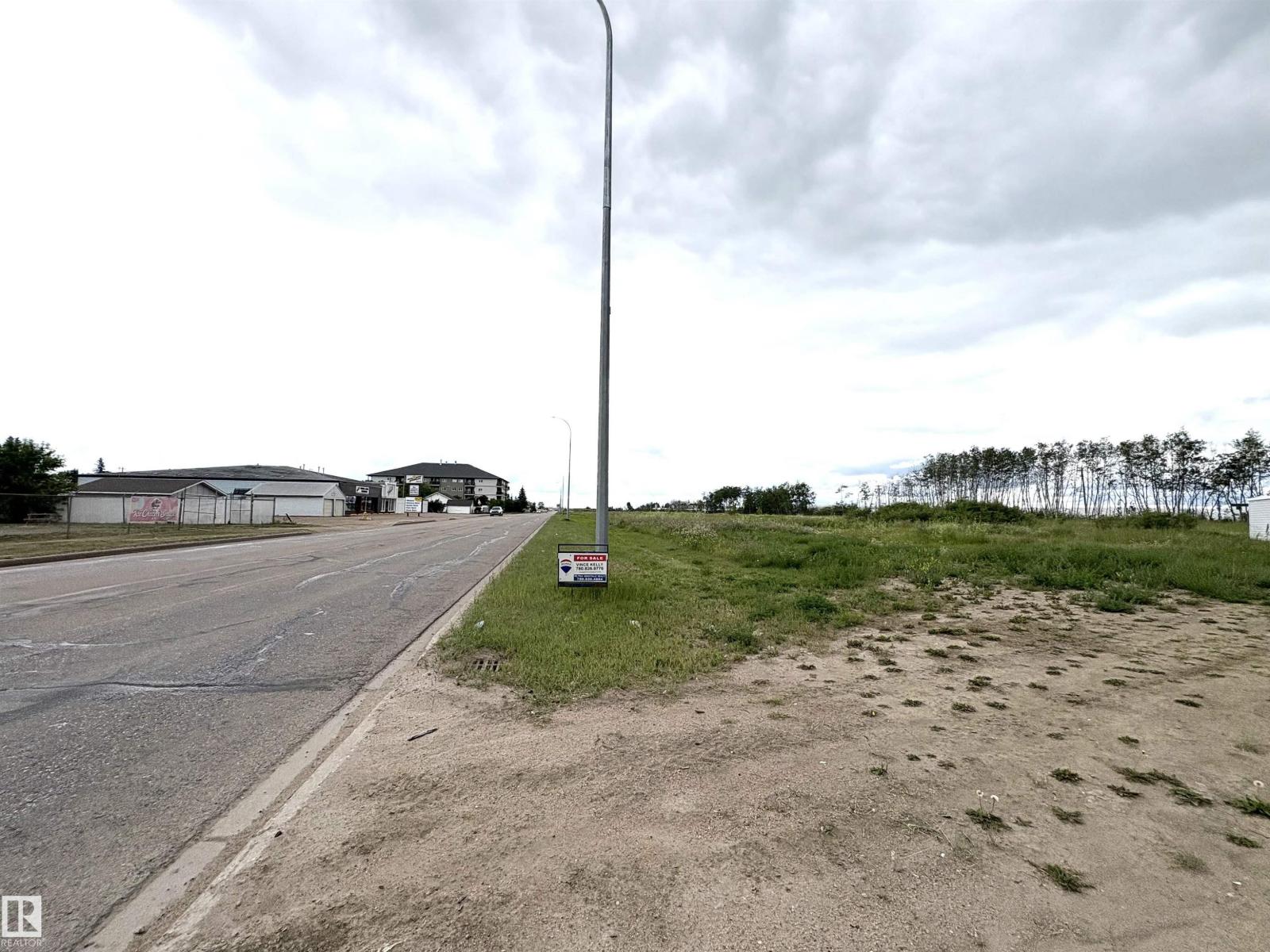 5003 54 Av, Bonnyville Town, Alberta  T9N 2E3 - Photo 3 - E4462945