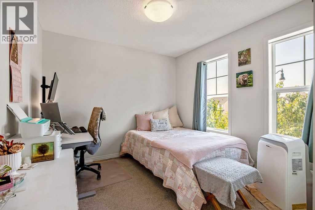 35 Drake Landing Boulevard, Okotoks, Alberta  T1S 0P8 - Photo 20 - A2255497