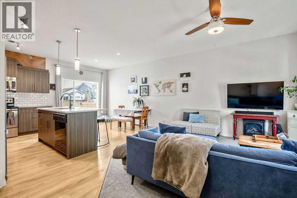 35 Drake Landing Boulevard, Okotoks, Alberta  T1S 0P8 - Photo 6 - A2255497