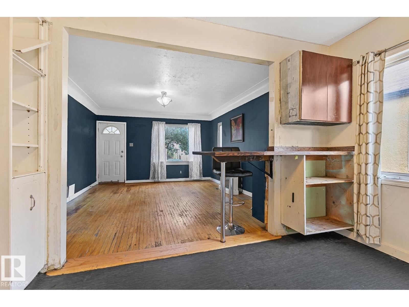 9221 110 Av Nw, Edmonton, Alberta  T5H 1H2 - Photo 18 - E4462944