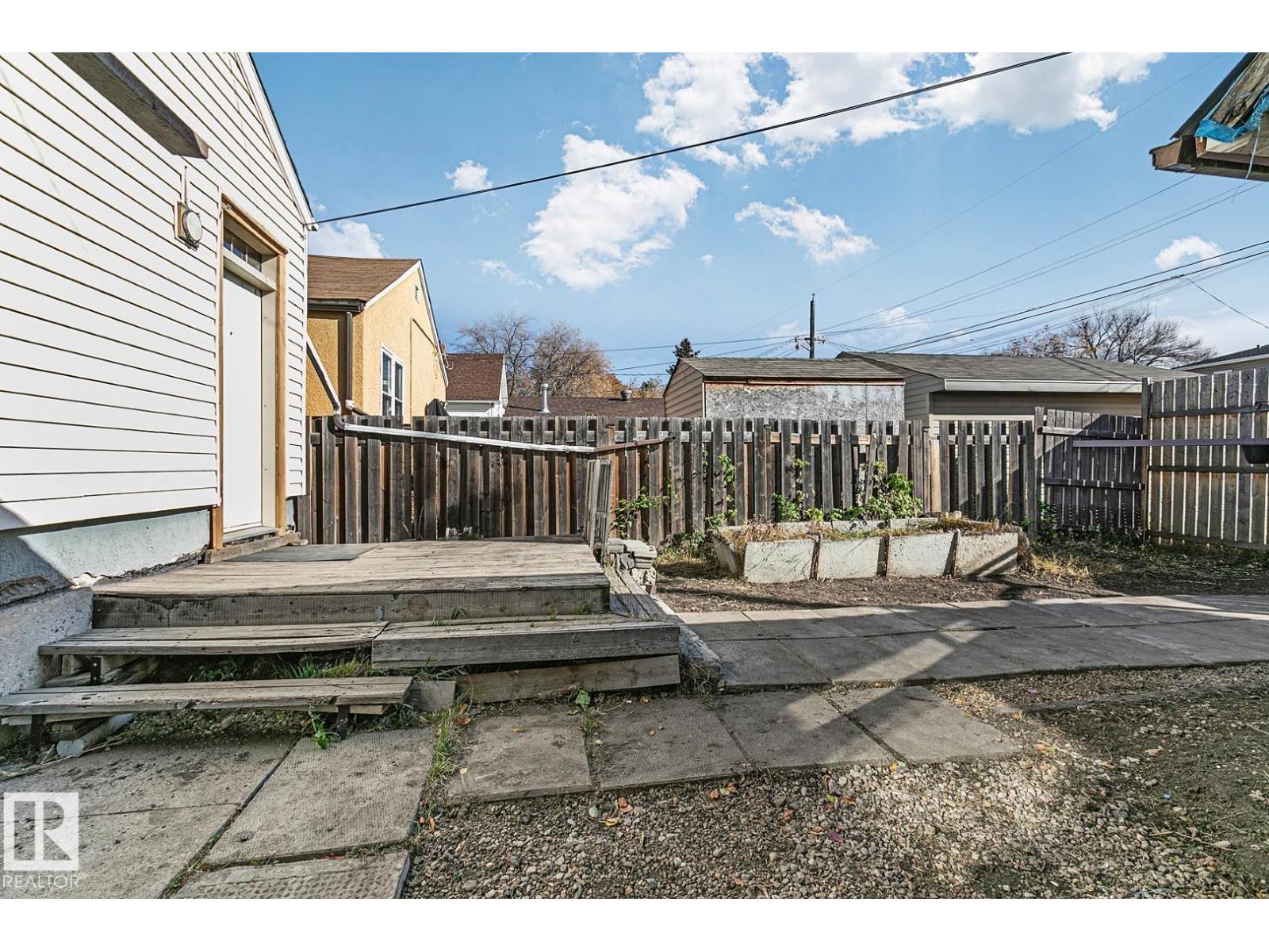 9221 110 Av Nw, Edmonton, Alberta  T5H 1H2 - Photo 44 - E4462944