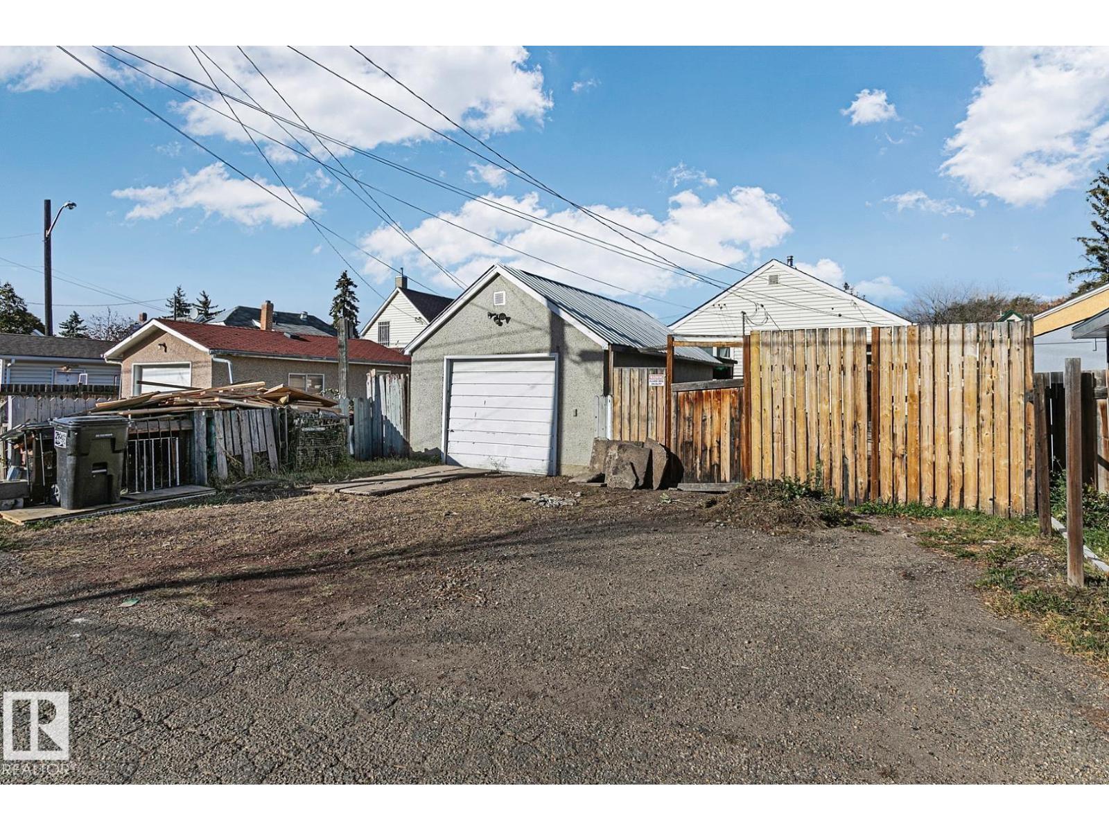 9221 110 Av Nw, Edmonton, Alberta  T5H 1H2 - Photo 45 - E4462944
