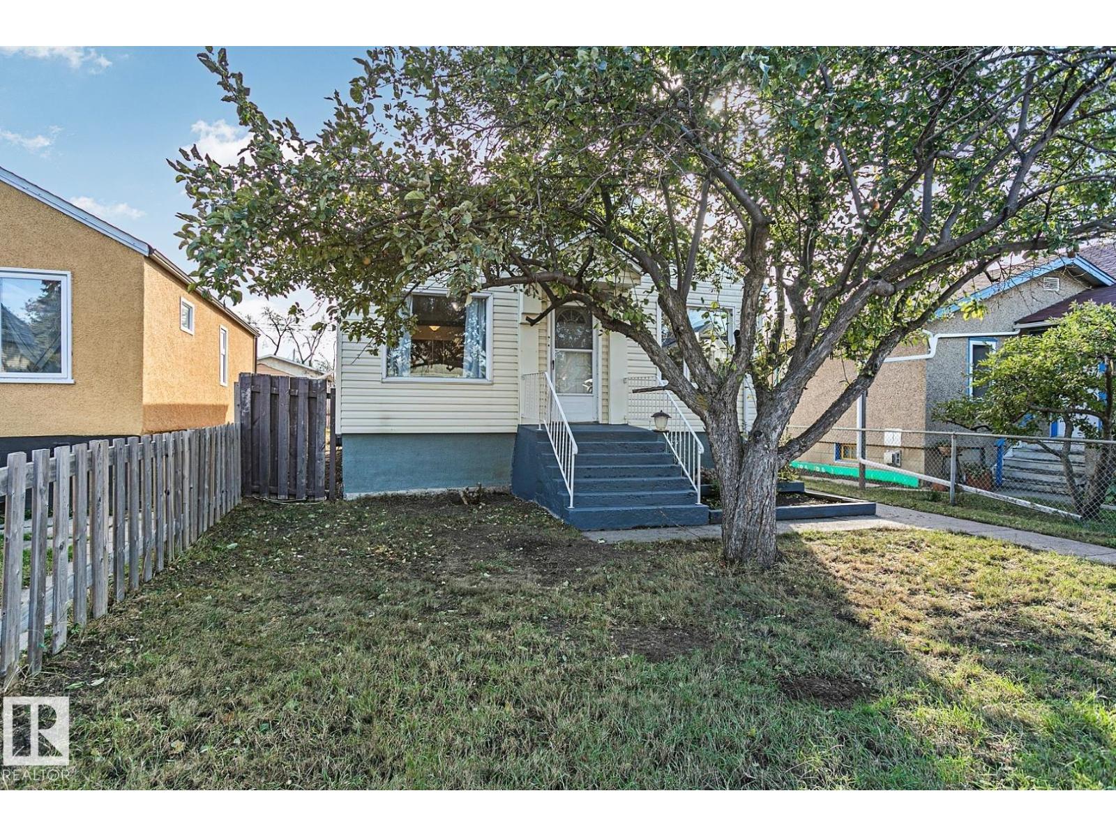 9221 110 Av Nw, Edmonton, Alberta  T5H 1H2 - Photo 5 - E4462944