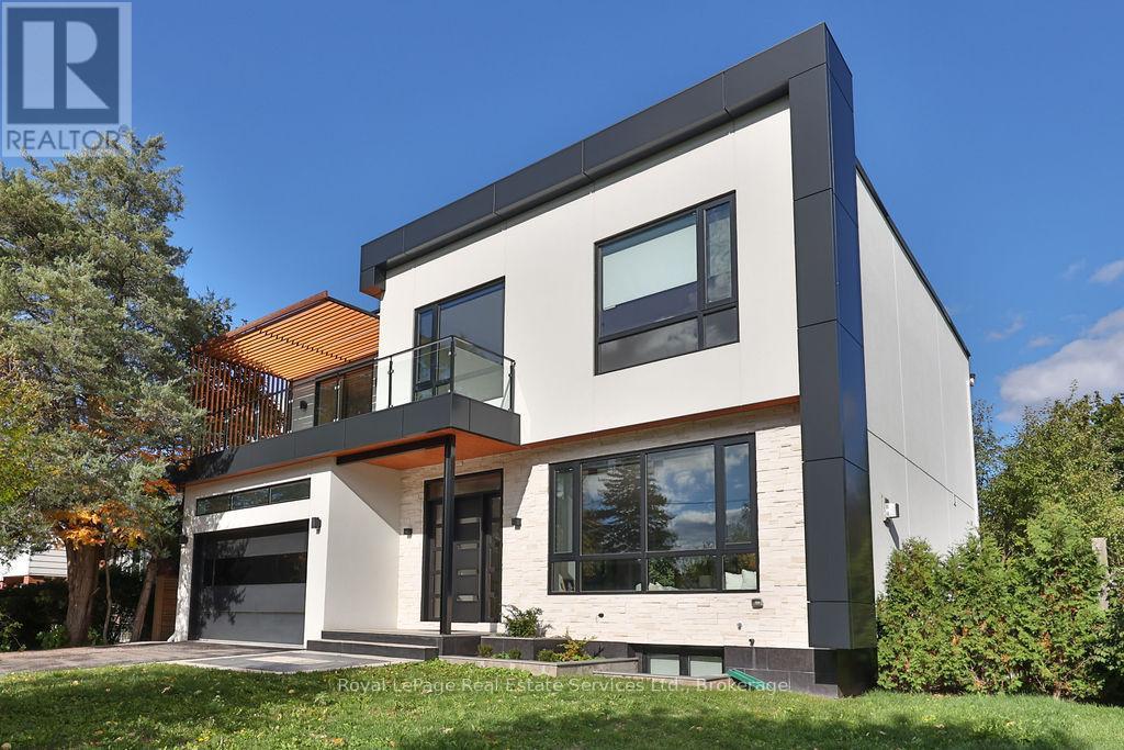 431 Sandlewood Road, Oakville, Ontario  L6L 3S3 - Photo 1 - W12474160