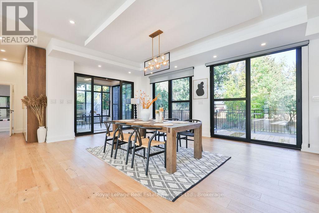 431 Sandlewood Road, Oakville, Ontario  L6L 3S3 - Photo 19 - W12474160