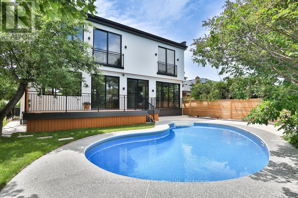 431 Sandlewood Road, Oakville, Ontario  L6L 3S3 - Photo 47 - W12474160