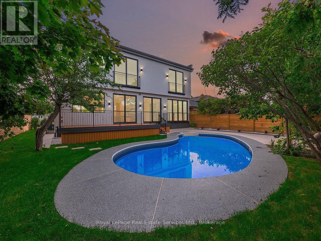 431 Sandlewood Road, Oakville, Ontario  L6L 3S3 - Photo 48 - W12474160