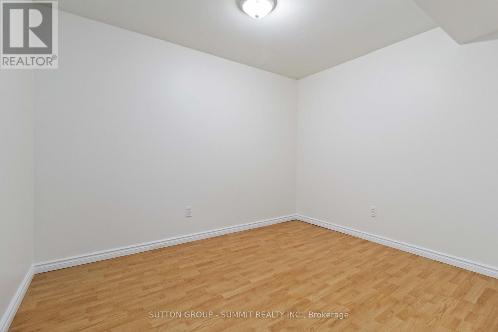 3269 Camberwell Drive, Mississauga, Ontario  L5M 6T2 - Photo 32 - W12473968