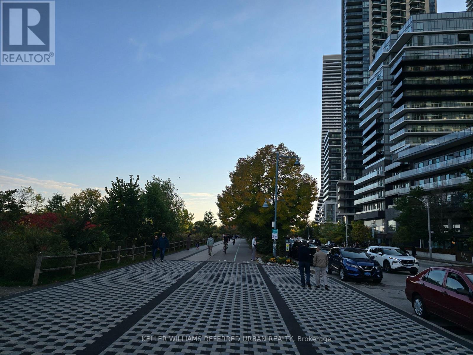 510 - 38 Annie Craig Drive, Toronto (Mimico), Ontario  M8V 0G9 - Photo 12 - W12473970