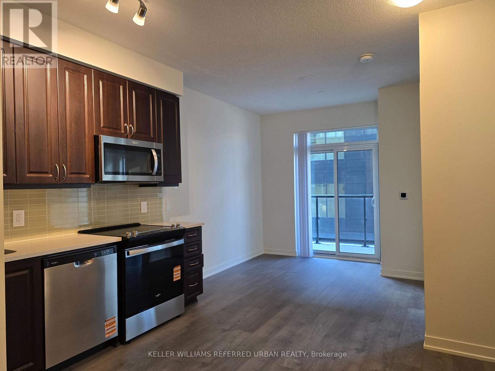 510 - 38 Annie Craig Drive, Toronto, Ontario  M8V 0G9 - Photo 3 - W12473970